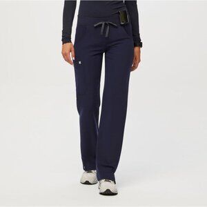 Figs Kade Cargo Scrub Pants in Navy Technical Collection Size XS